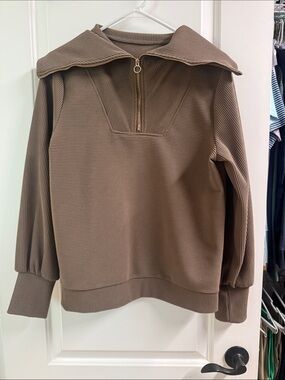 Amazon Women's Taupe Zip-Up Ribbed Top with Gold Zipper